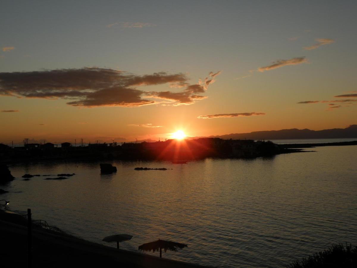 Sea View Holiday House Archangelos  Dış mekan fotoğraf