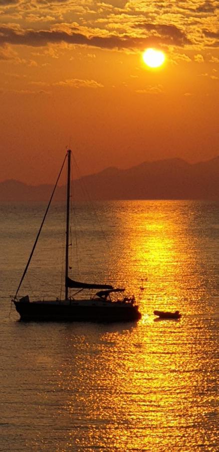 Sea View Holiday House Archangelos  Dış mekan fotoğraf